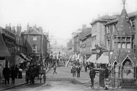 George Street and the Town Hall in Luton in Bedfordshire c1910s