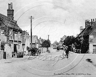 Picture of Berks - Three Mile Cross c1910s - N1069