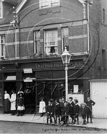 Picture of Berks - Twyford, Post Office c1900s - N1344