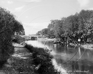 Picture of Berks - Sonning, by the river c1890s - N1816