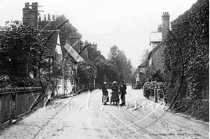 Picture of Berks - Sonning, Sonning Village c1920s - N2100