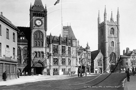 Picture of Berks - Reading, Town Hall c1910s - N2605