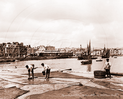 Sutton Harbour, Plymouth in Devon c1890s