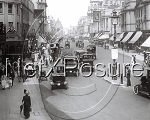 Regent Street in London c1910s