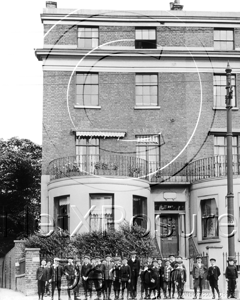 Children outside Gordon's birthplace in Dulwich in South East London c1900s