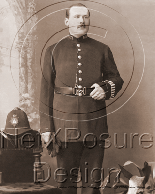 Picture of London - Metropolitan Policeman c1900s - N547