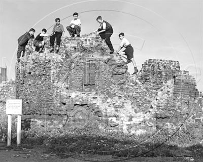 Picture of London - The Old London Wall c1930s - N714