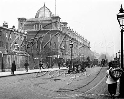 Picture of London - Madame Tussauds c1890s - N1353