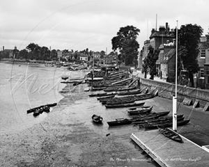 Picture of London, W - Hammersmith, The Thames - N1724