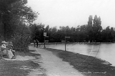 Picture of London, SW - Wimbledon, The Queensmere - N1895