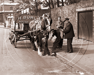 Picture of London Life - Coal Merchants c1950s - N2273