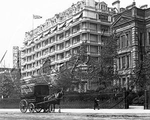 Picture of London - The Embankment c1890s - N2461