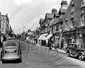 Picture of Surrey - Camberley, High Street c1930s - N570