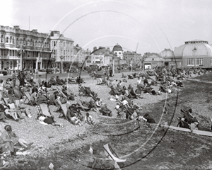 Picture of Sussex - Worthing Beach c1930s - N136