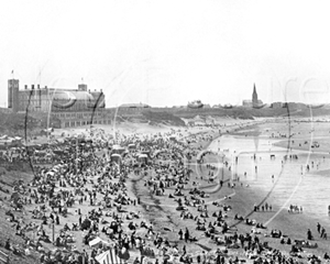 Picture of Tyne & Wear - The Long Sands c1900s - N765