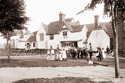 Picture of Worcs - Evesham, School Children c1892 - N1986