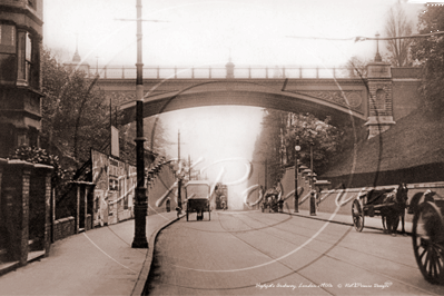 Picture of London, N - Highgate Arch c1900s - N2647