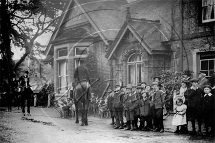 Picture of Berks - Pangbourne, Fox Hunting c1900s - N2660