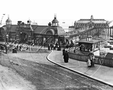 Picture of Essex - Southend on Sea, The Pier - c1900s - N436