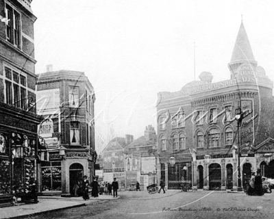 Kings Head, Fulham Broadway in South West London c1900s