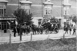 Picture of Devon - Totnes, Totnes to Paignton Carriage c1890s - N2987