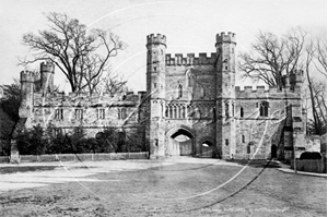 Picture of Sussex - Battle, Battle Abbey c1890s - N3039 