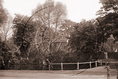 Picture of Herts - Harpenden, High Street, The Pond c1910s - N3063