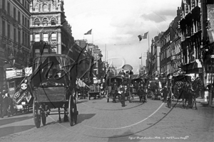 Oxford Street in Central London c1900s