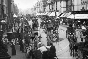 Regent Street in Central London c1900s