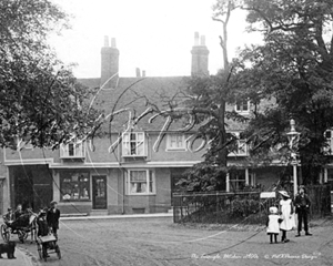 Picture of Herts - Hitchin, The Triangle c1900s - N536a