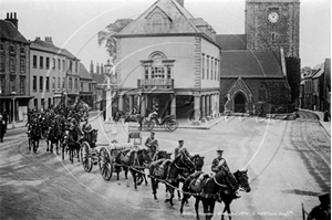 Picture of Oxon - Wallingford, High Street, Military Procession c1910s - N3315