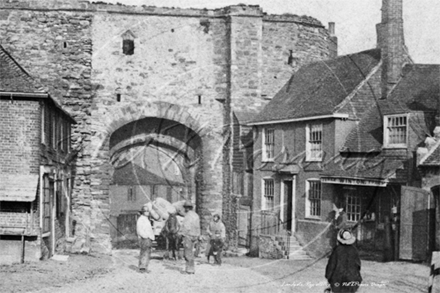 Picture of Sussex - Rye, Landgate c1870s - N3377