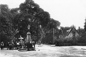 The Fountain, Dulwich Village, Dulwich in South East London c1920s