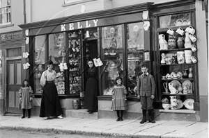 Picture of Devon - Chudleigh, Fore Street  c1900s - N3473