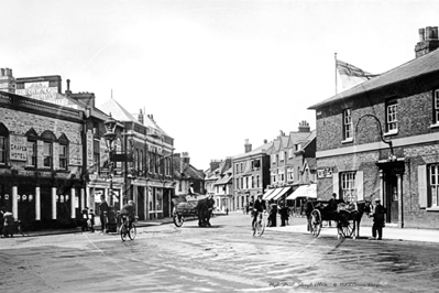 Picture of Berks - Slough, High Street c1910s - N3629