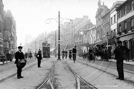 Broad Street, Reading in Berkshire c1900s