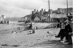 Picture of Wales - Gwynedd, Caernarfon, Conway Quay c1930s - N3933
