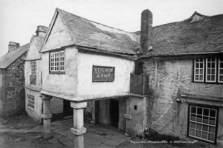 Picture of Cornwall - Mousehole, Keigwin Arms c1880s - N3939