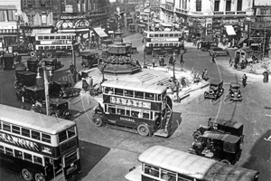 Piccadilly Circus in Central London c1930s