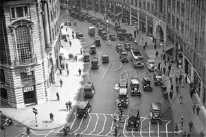 New traffic lights with traffic, Regens Street in Central London c1933