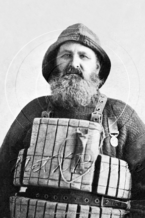 Picture of Yorks - Whitby, Lifeboat Coxswain c1900s - N1144