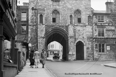 Picture of Hants - Winchester, Westgate, Tower Street c1930s - N4239