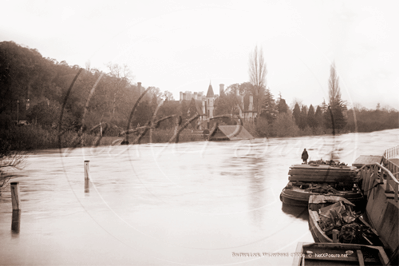 Boulters Lock, Maidenhead in Berkshire c1900s