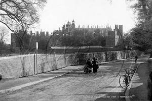 Picture of Berks - Eton, Slough Road, Eton College c1895 - N4457