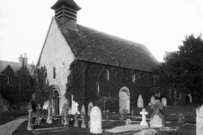 Picture of Oxon - Wallingford, Crowmarsh Gifford, The Street, St Mary Magdalen Church c1904 - N4477