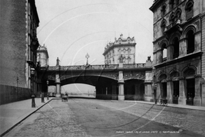 Picture of London - Holborn Viaduct c1870s - N4524