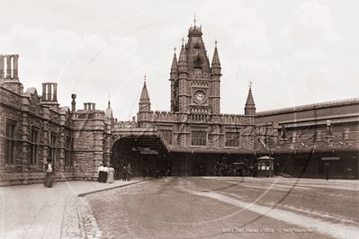 Train Station, Bristol in Avon c1900s