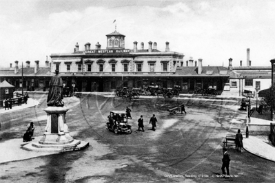 Train Station, Reading in Berkshire c1910s