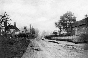 Picture of Berks - Three Mile Cross c1900s - N4997