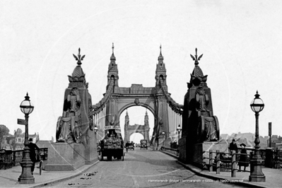 Hammersmith Bridge, Hammersmith in West London c1900s